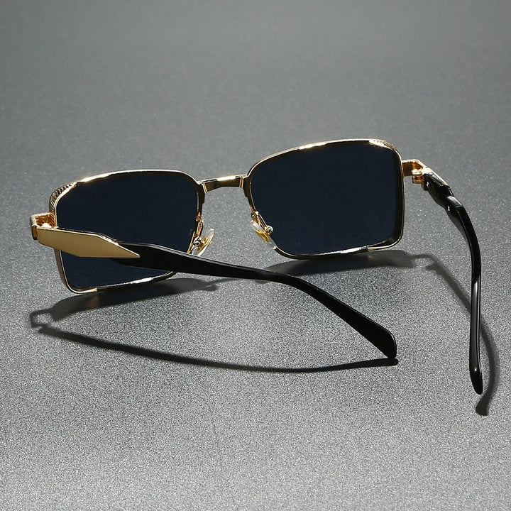 Aventura Shades