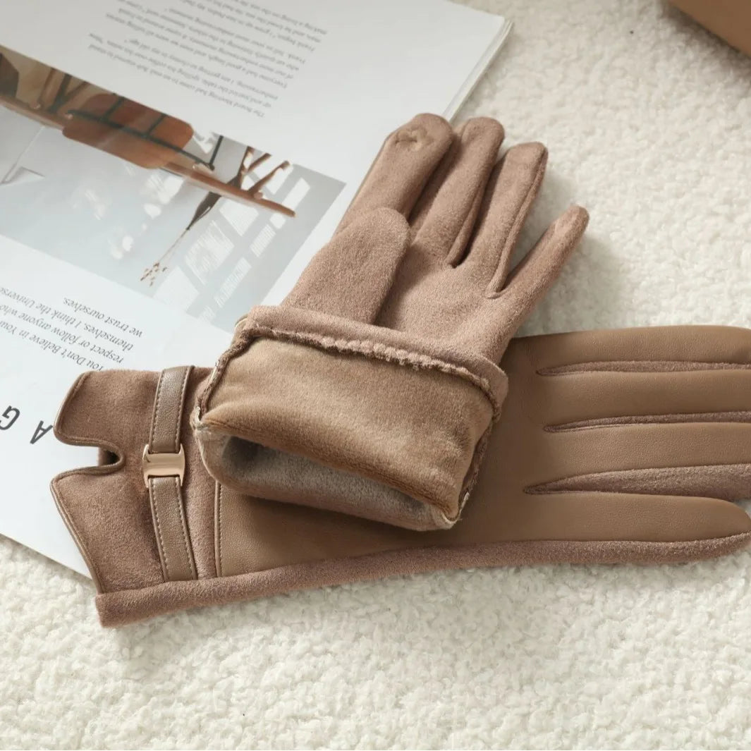 Solana Suede Glove